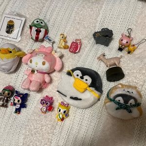 Sanrio & Tokidoki bundle!